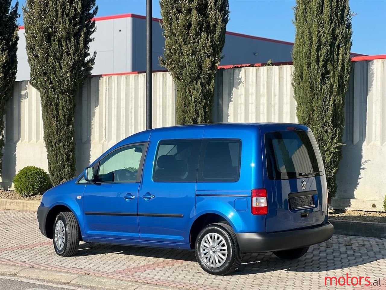 2009' Volkswagen Caddy photo #4