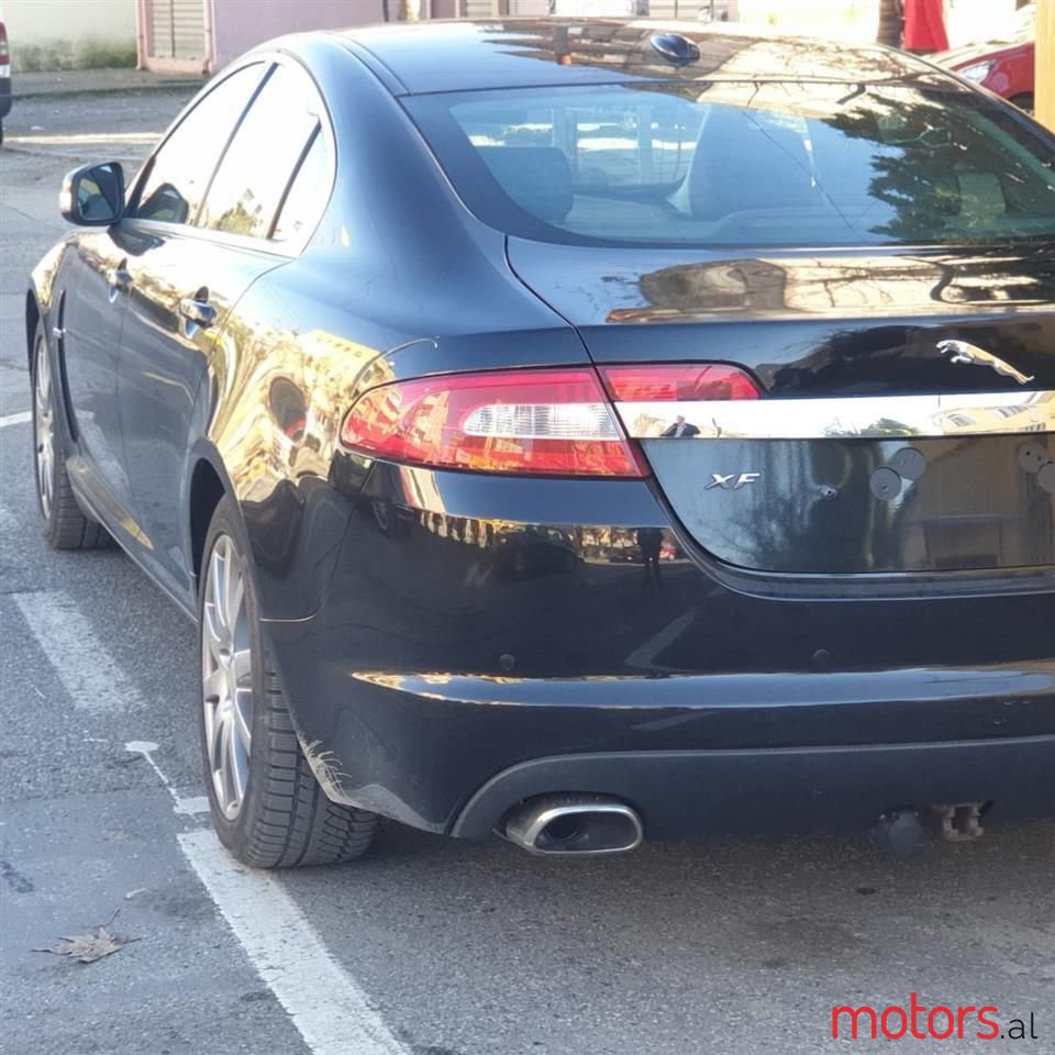 2008' Jaguar XF photo #5