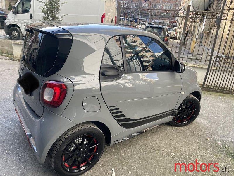 2021' Smart Fortwo photo #3