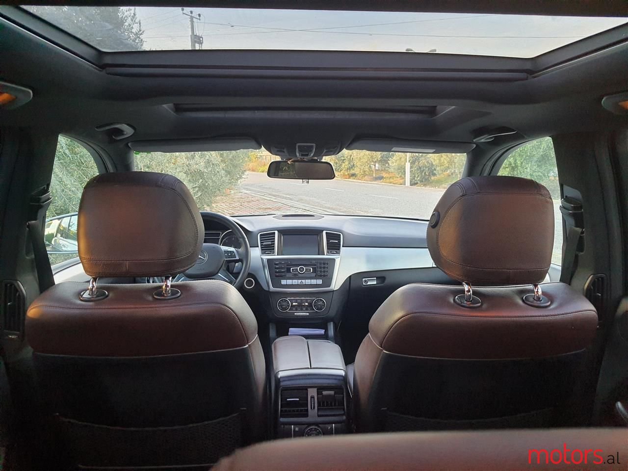 2012' Mercedes-Benz ML 350 photo #6