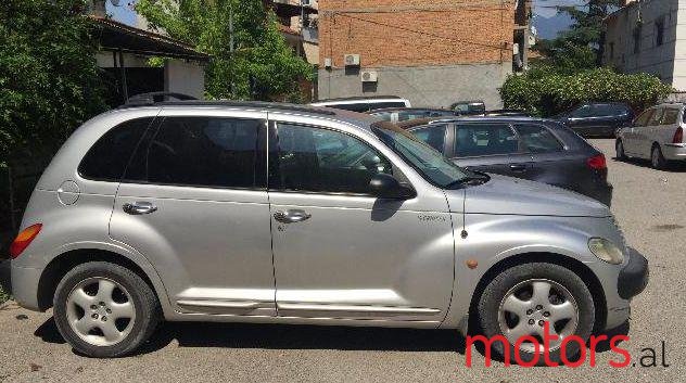 2002' Chrysler PT Cruiser photo #1