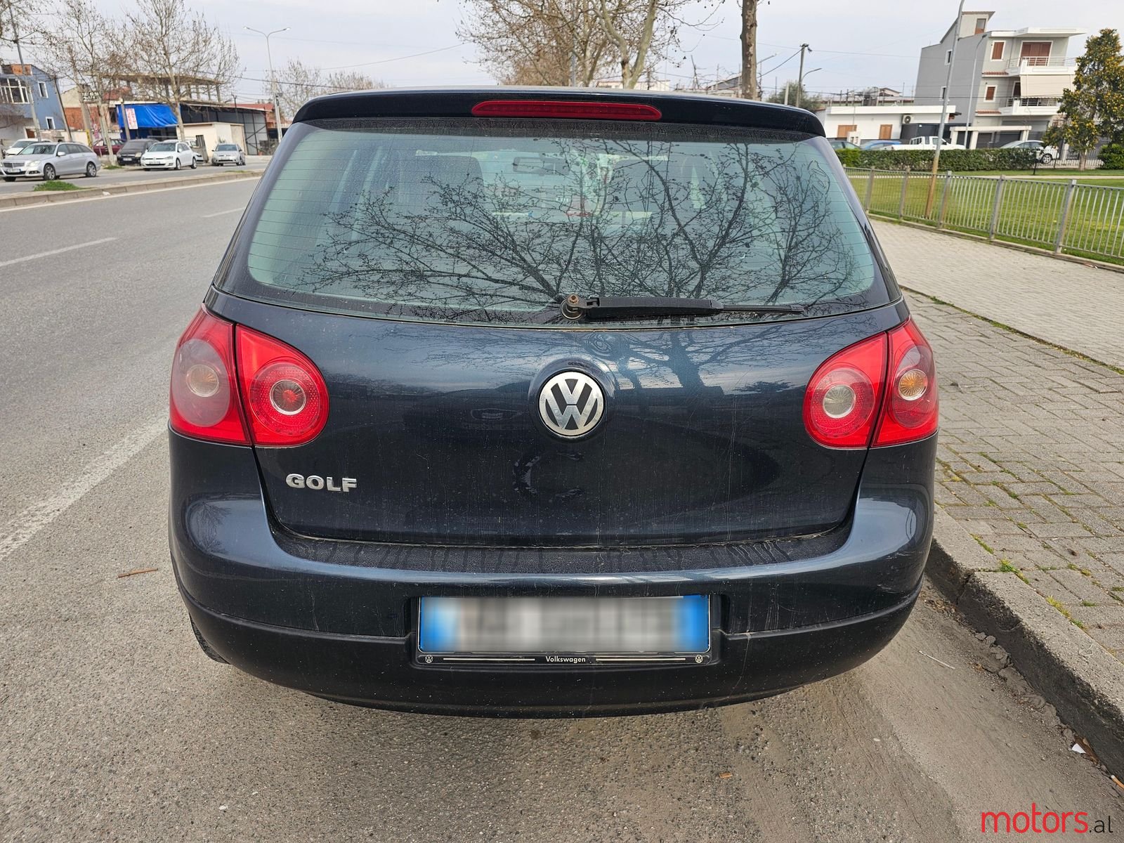 2005' Volkswagen Golf photo #4