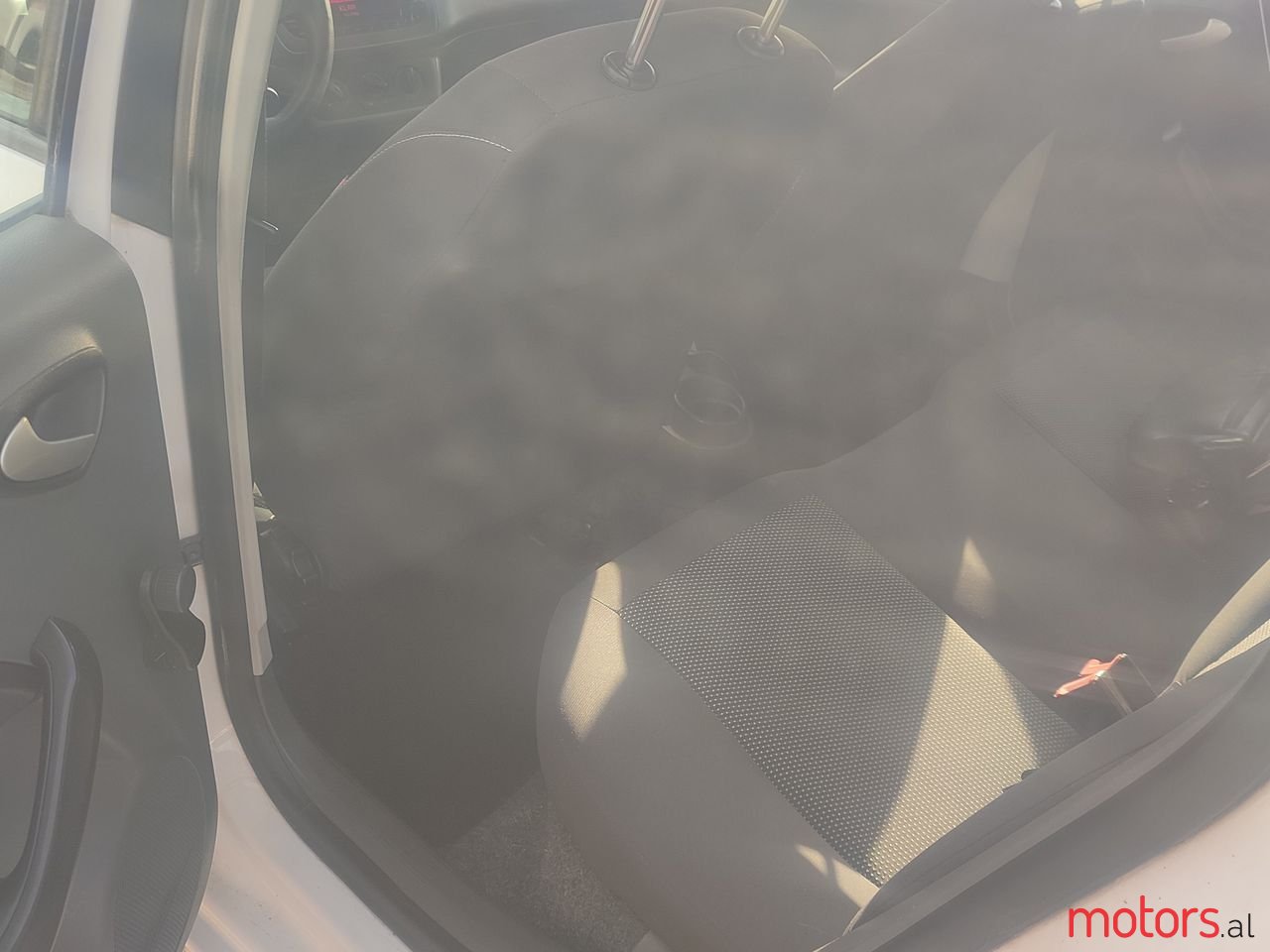 2010' SEAT Ibiza photo #6