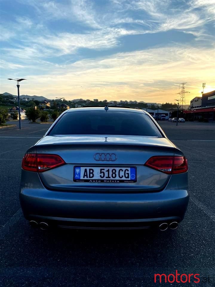 2010' Audi A4 photo #6