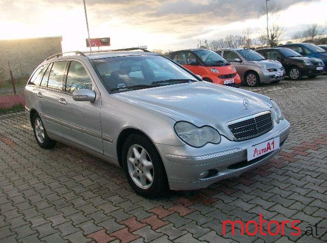 2003' Mercedes-Benz C-Class photo #3