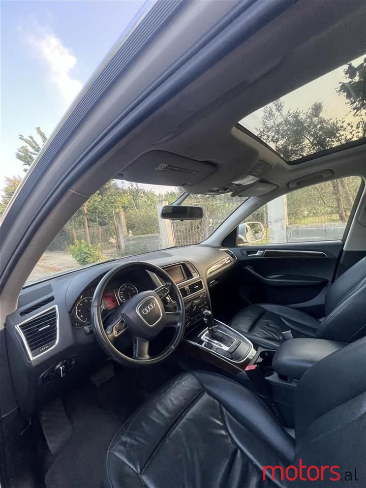 2012' Audi Q5 photo #4