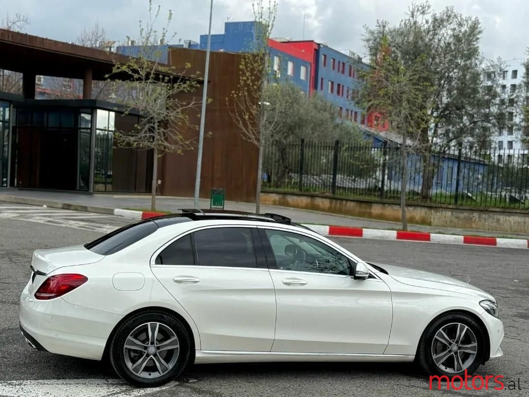 2017' Mercedes-Benz C 300 photo #2