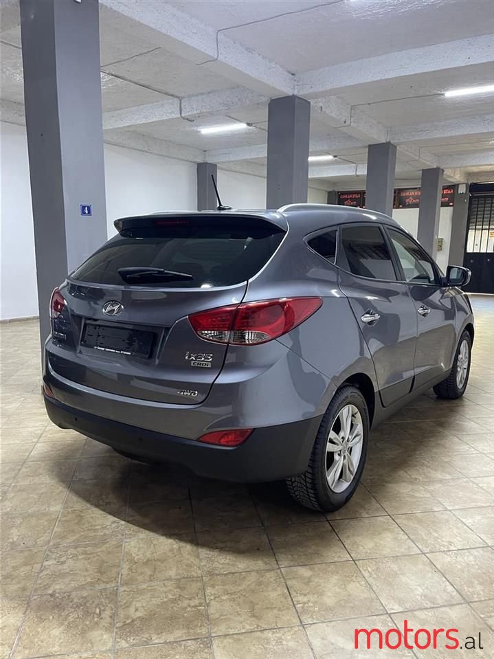 2012' Hyundai ix35 photo #3