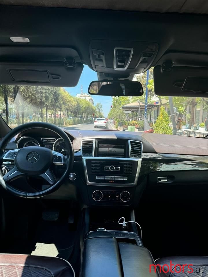 2013' Mercedes-Benz ML 350 photo #2