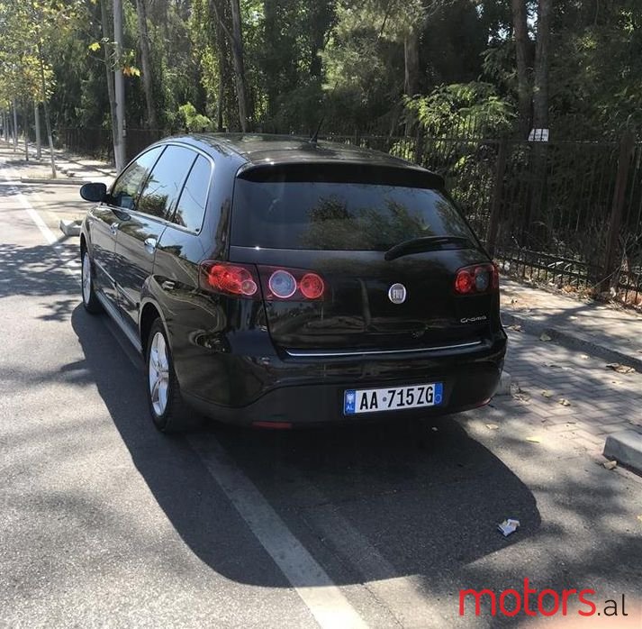 2012' Fiat Croma photo #2