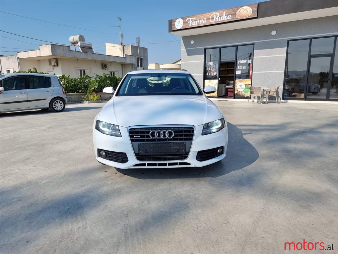 2011' Audi A4 photo #1