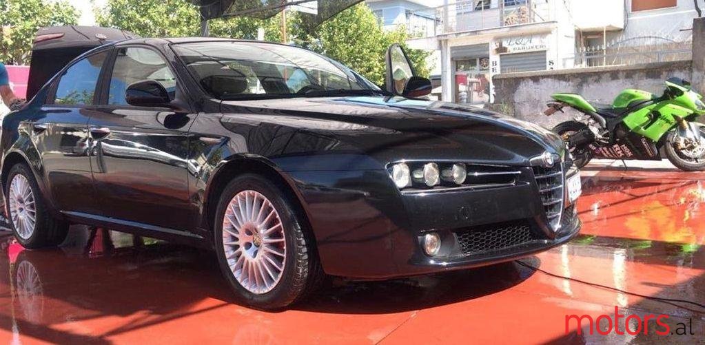 2007' Alfa Romeo Alfa 159 photo #1
