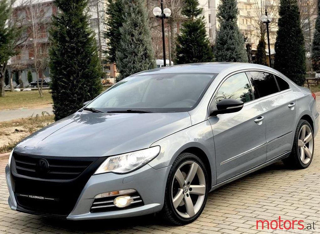 2009' Volkswagen Passat CC photo #1