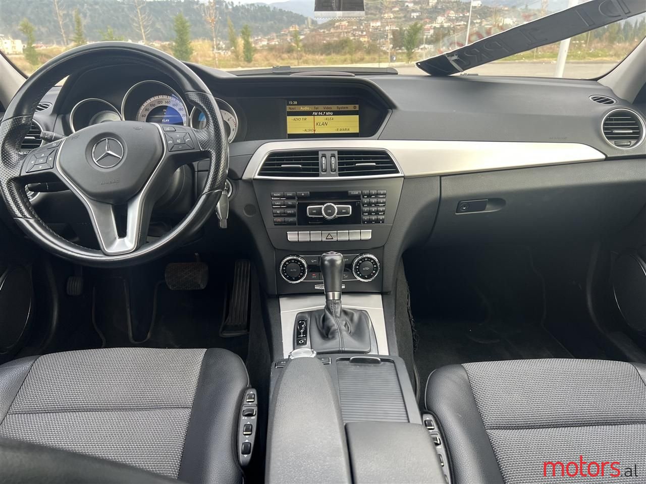 2012' Mercedes-Benz C 220 photo #5