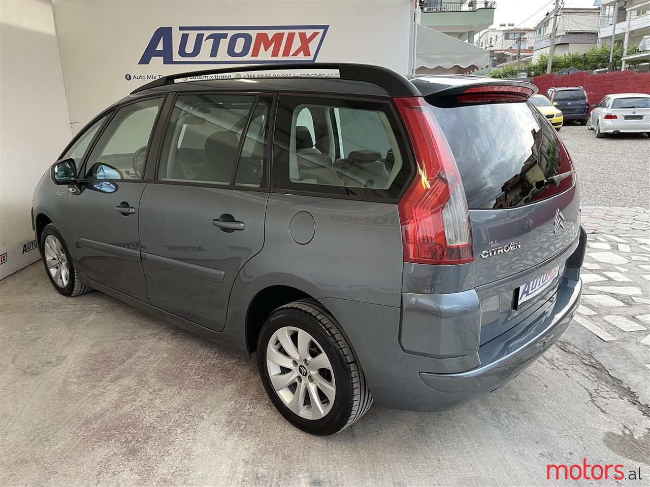 2007' Citroen Grand C4 Picasso photo #4