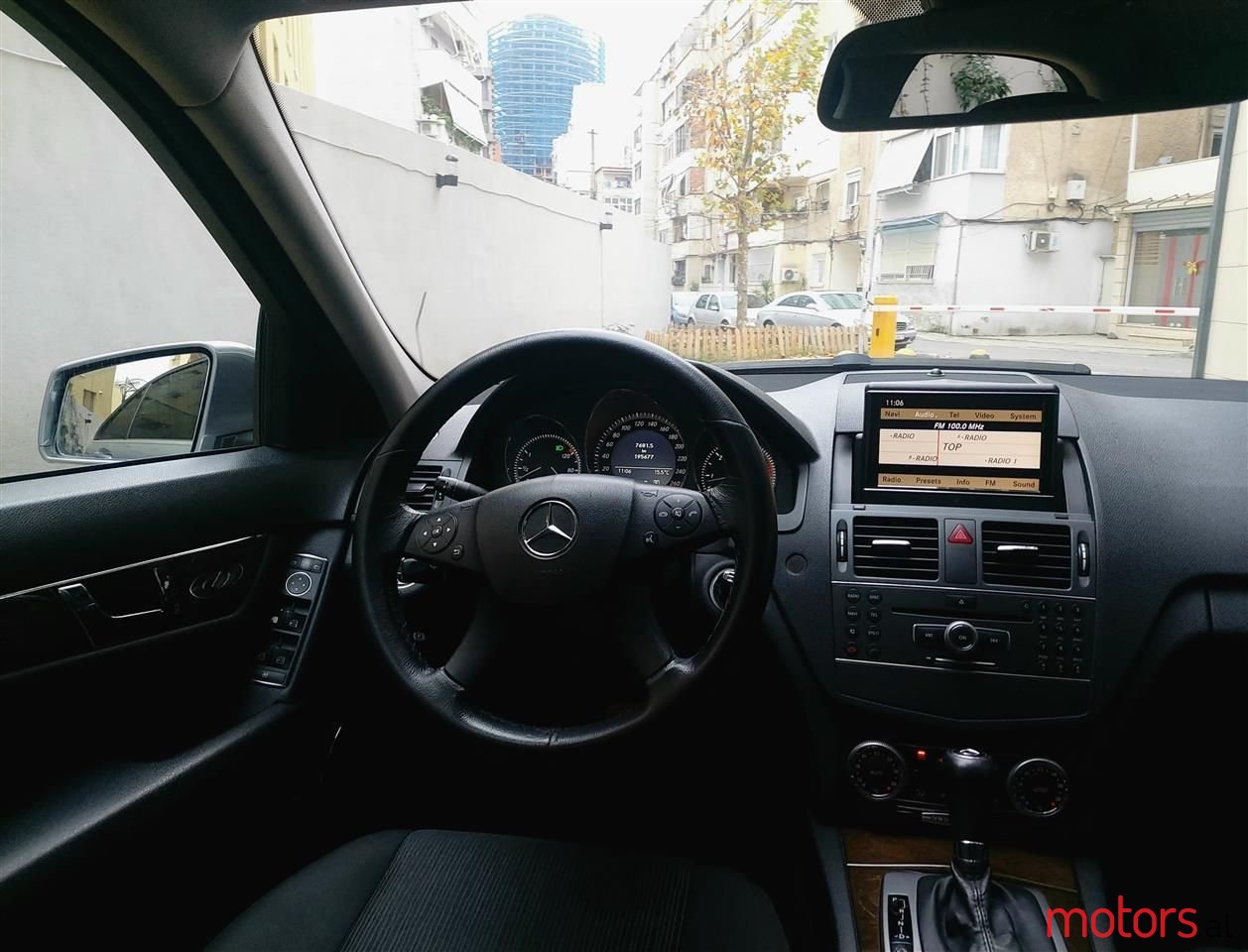 2010' Mercedes-Benz C 200 photo #1