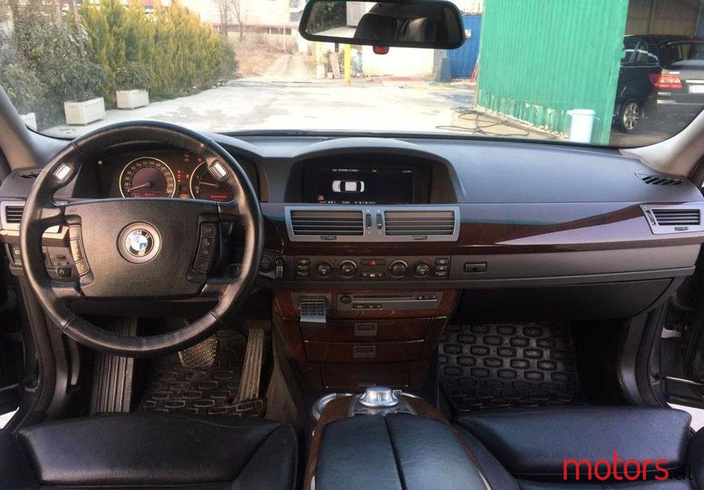 2004' BMW 730 photo #2