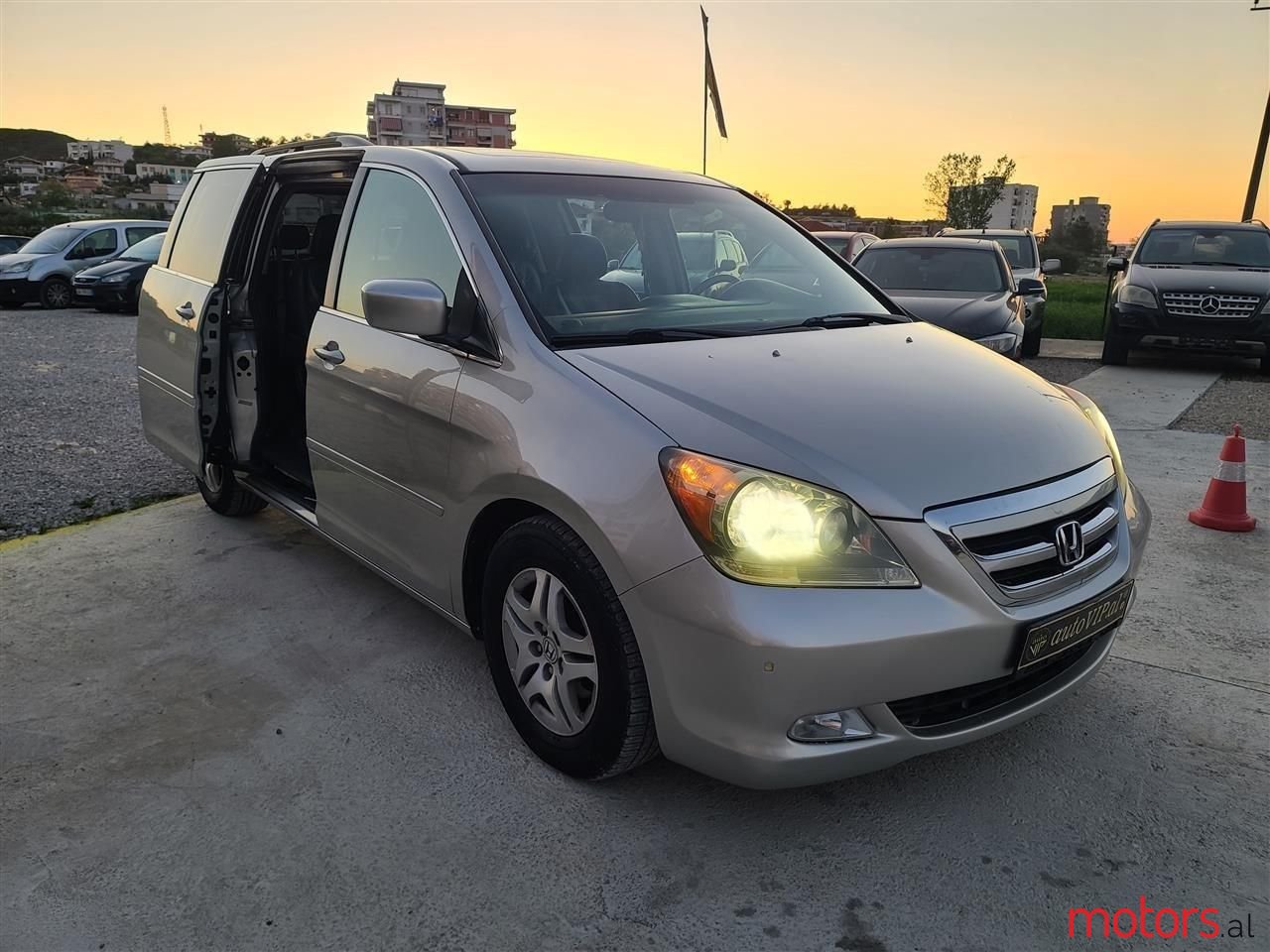 2007' Honda Odyssey photo #3
