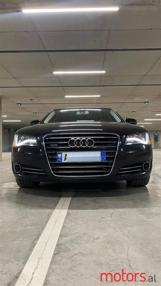 2013' Audi A8 photo #1