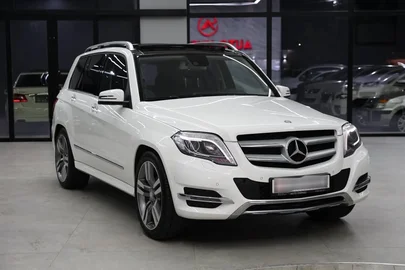 2014' Mercedes-Benz GLK 220
