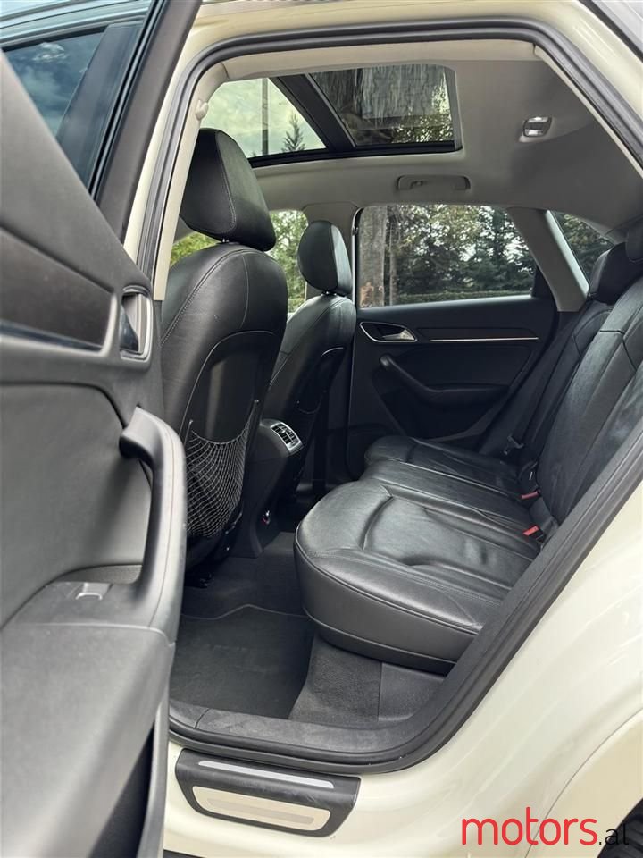 2012' Audi Q3 photo #4