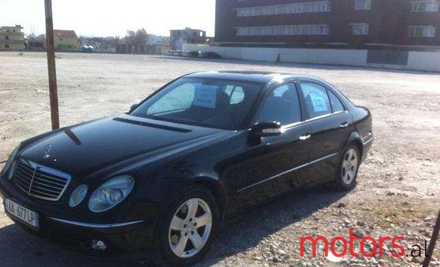 2003' Mercedes-Benz E-Class photo #1