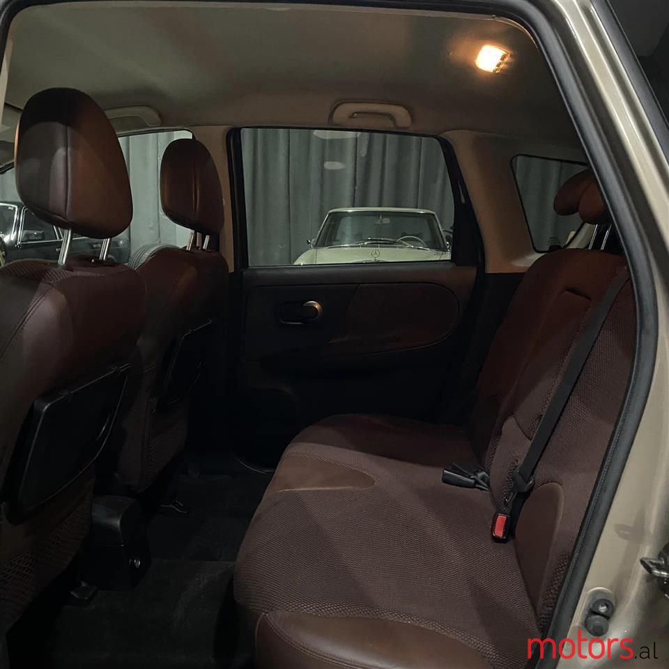 2006' Nissan Note photo #6