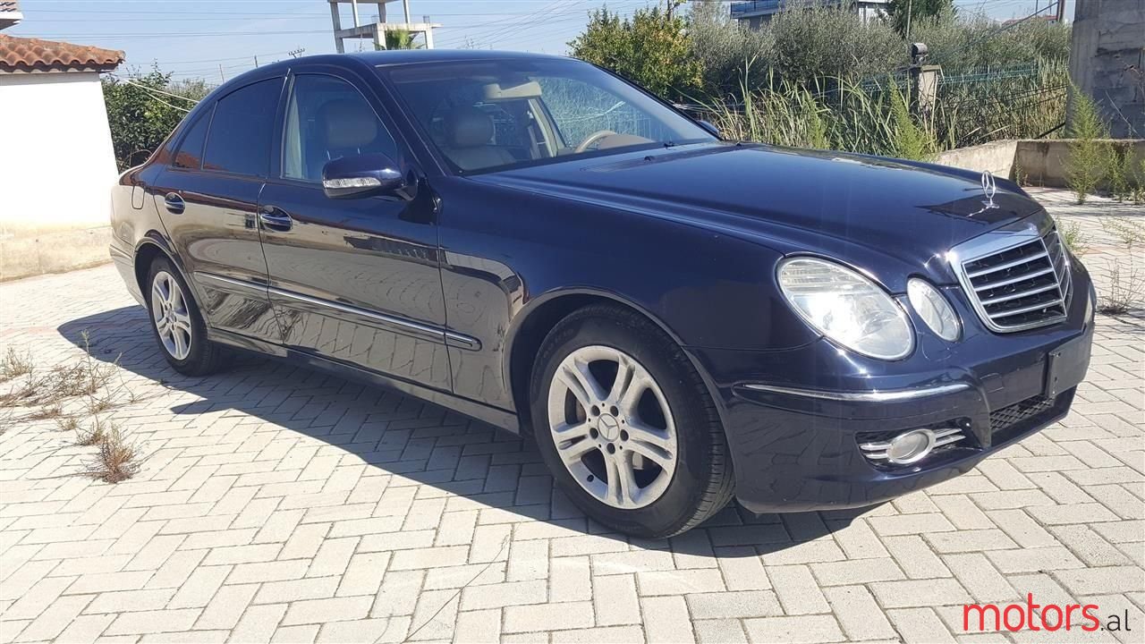 2007' Mercedes-Benz E 220 photo #5