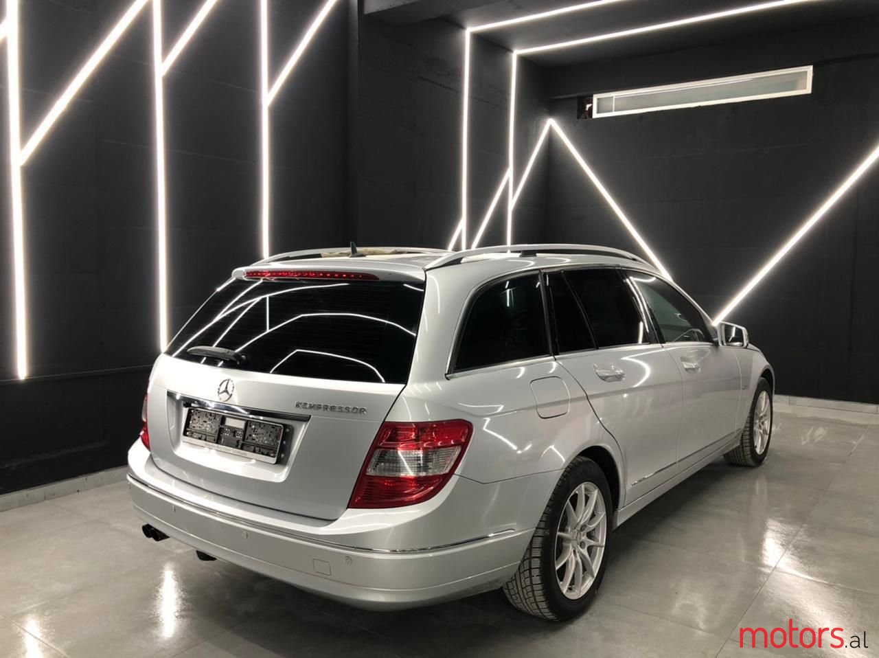 2009' Mercedes-Benz C 160 photo #2