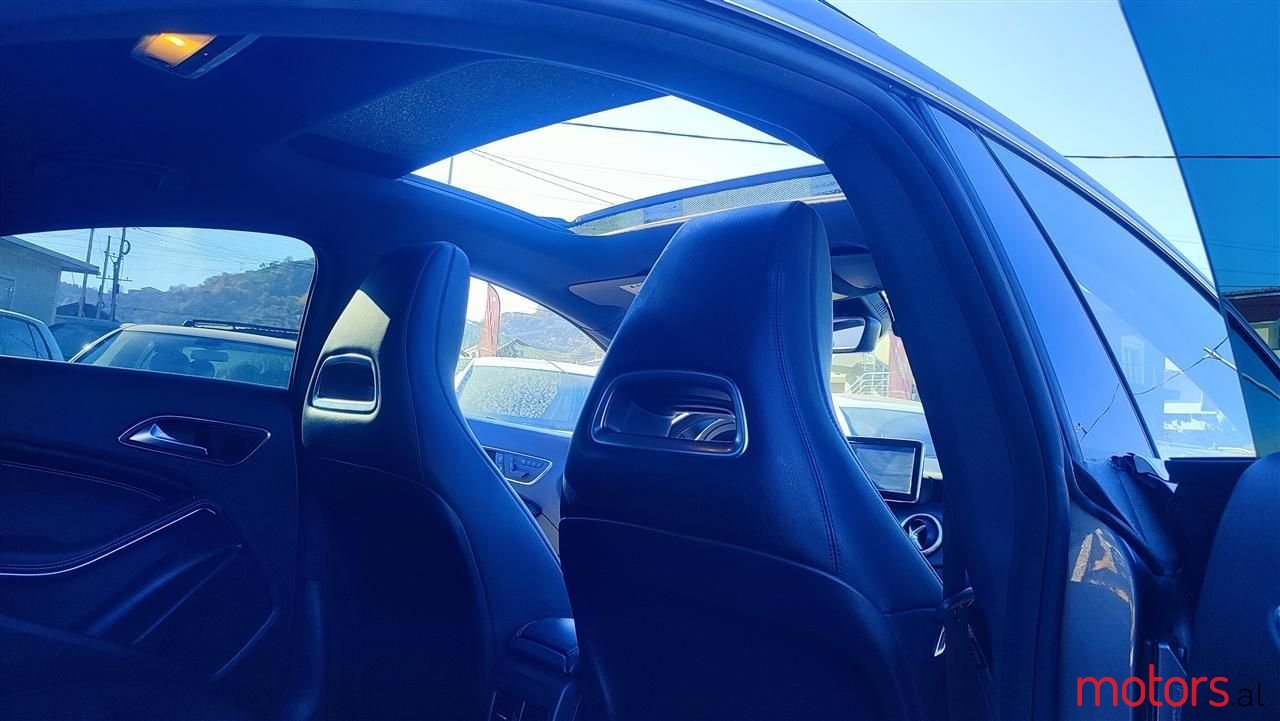 2014' Mercedes-Benz CLA 200 photo #5