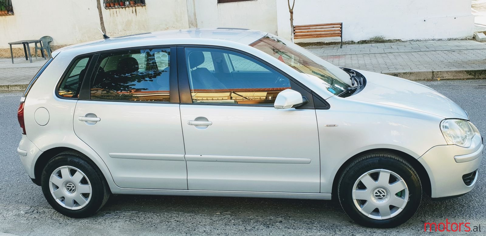 2008' Volkswagen Polo Wolzvagen Polo 1.2 benzine photo #4