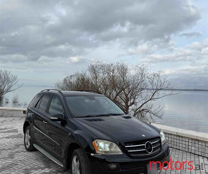 2008' Mercedes-Benz ML 320 photo #2