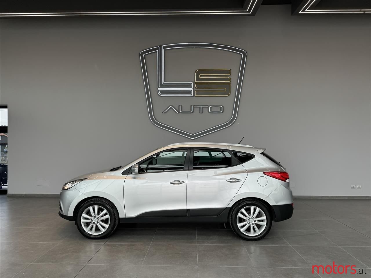 2012' Hyundai ix35 photo #6