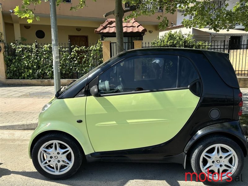 2004' Smart Fortwo photo #2