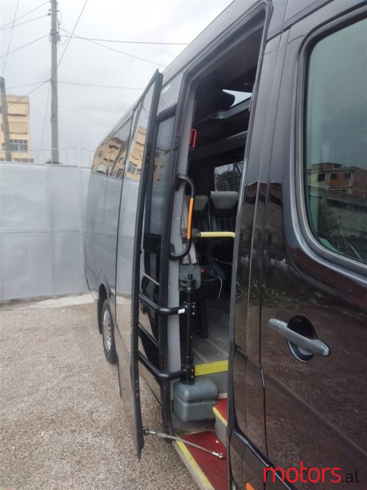 2009' Mercedes-Benz photo #2