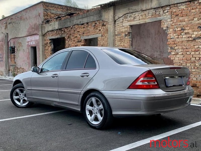 2005' Mercedes-Benz C 240 photo #4