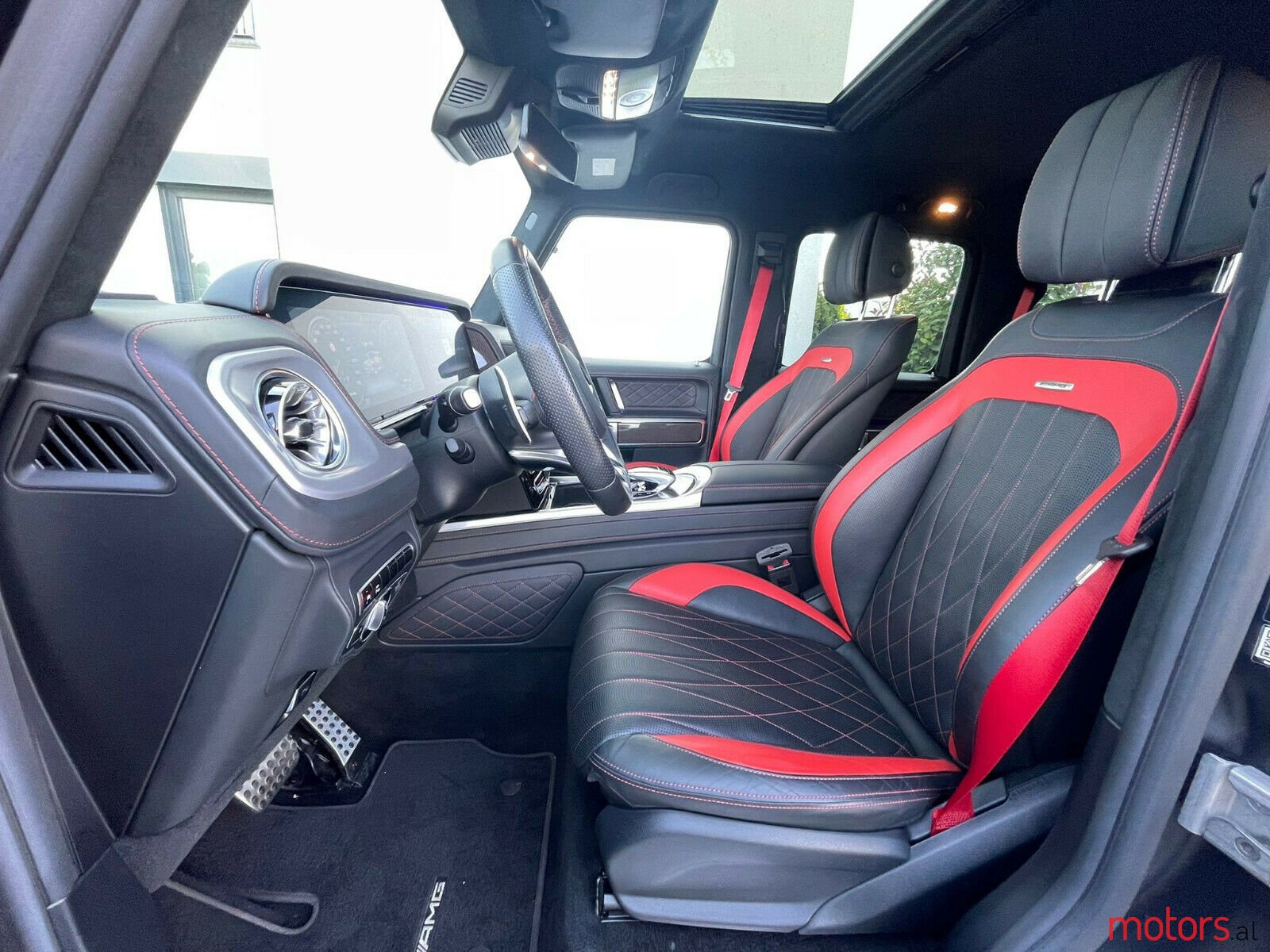 2019' Mercedes-Benz G 63 AMG photo #5