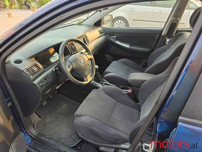 2004' Toyota Corolla photo #3