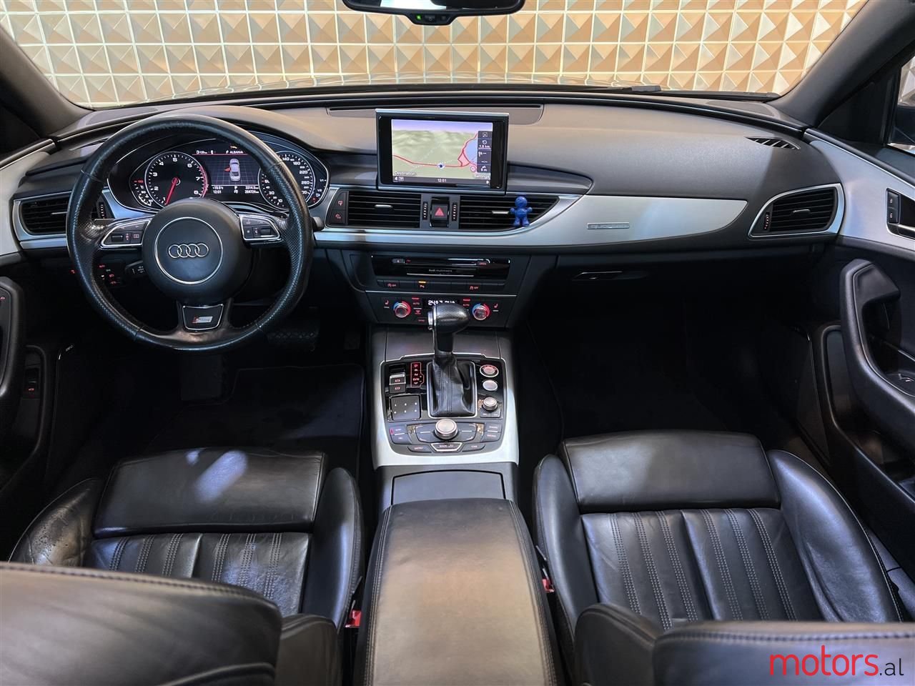 2012' Audi A6 photo #4