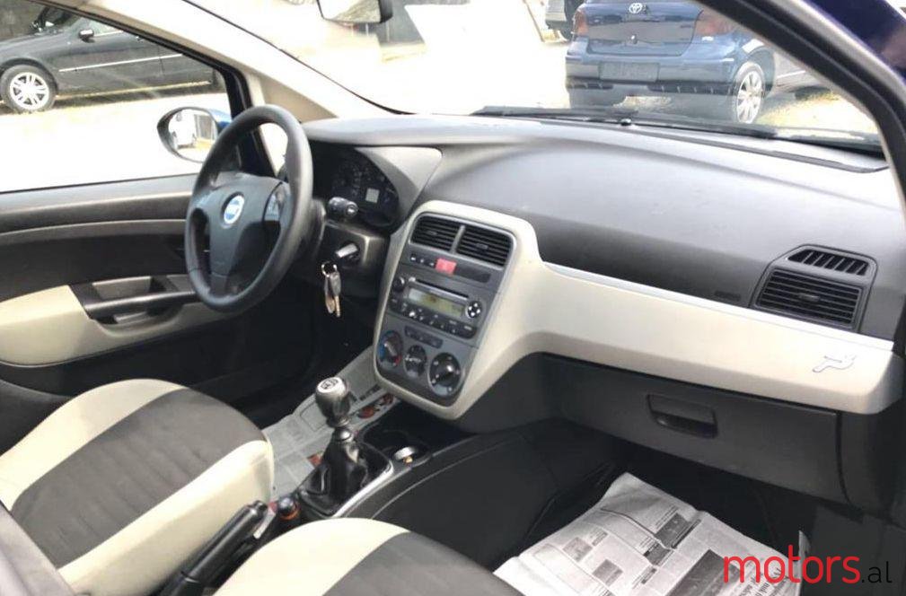 2006' Fiat Grande Punto photo #1