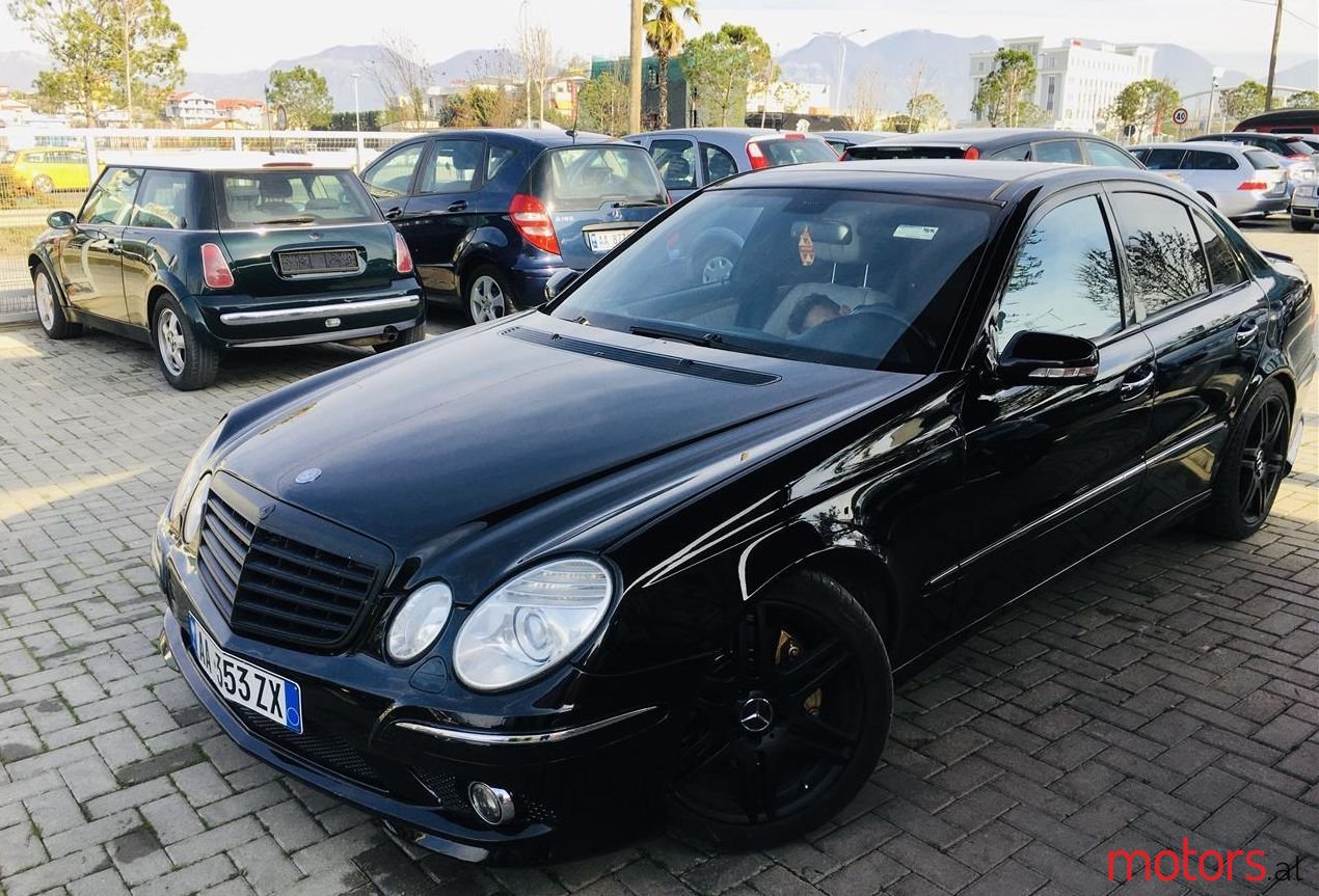2008' Mercedes-Benz E 55 Amg photo #1