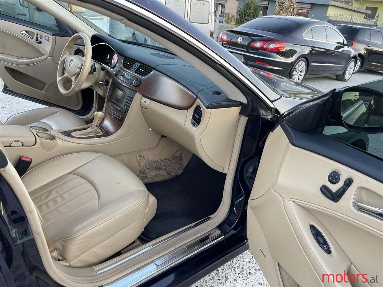 2008' Mercedes-Benz CLS 55 AMG photo #5