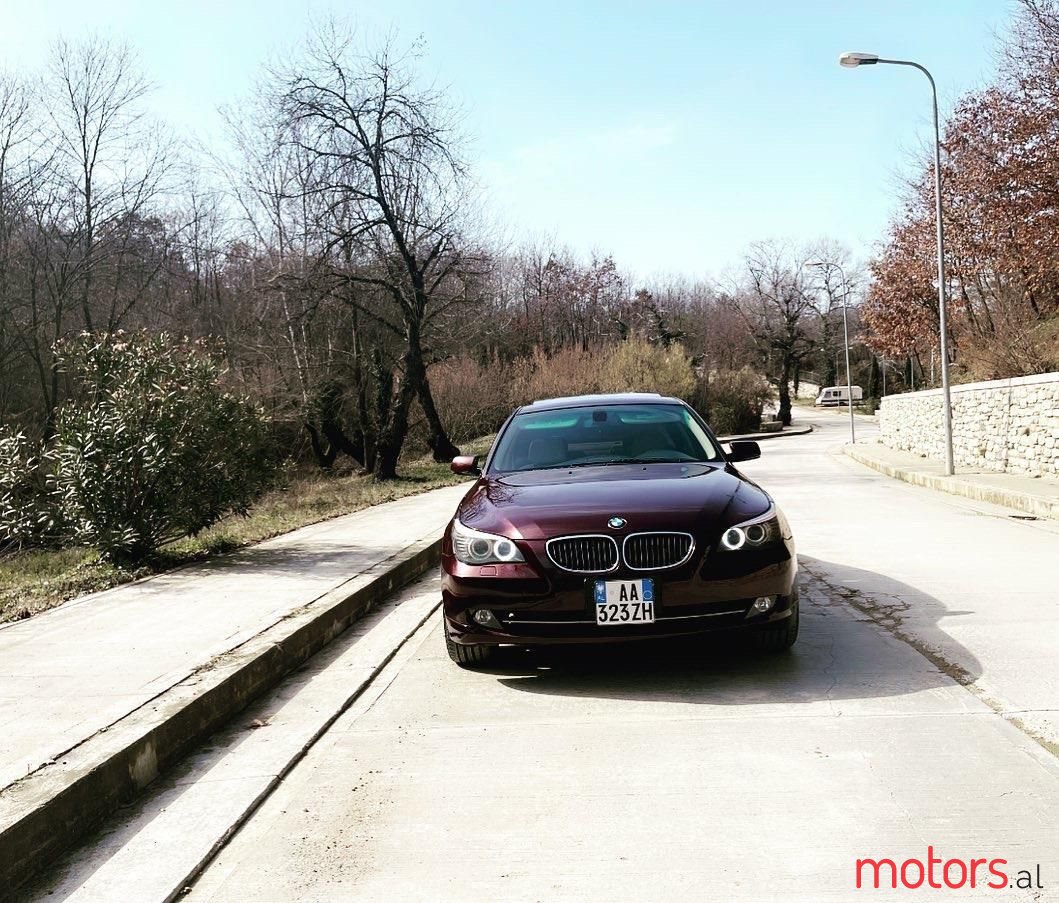 2008' BMW 528 photo #4