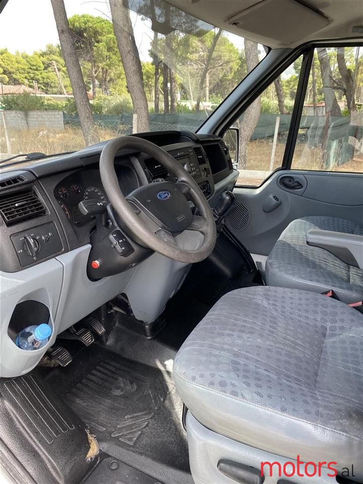 2008' Ford Transit photo #4