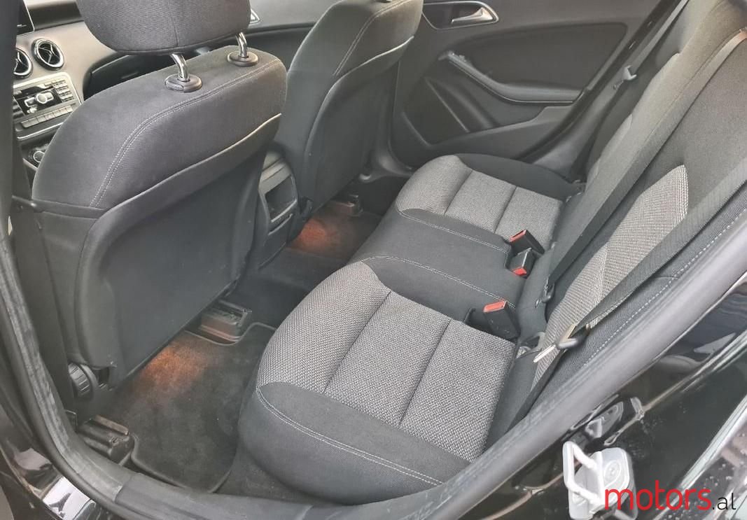 2016' Mercedes-Benz A 180 photo #5