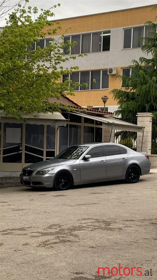 2004' BMW 535 photo #4