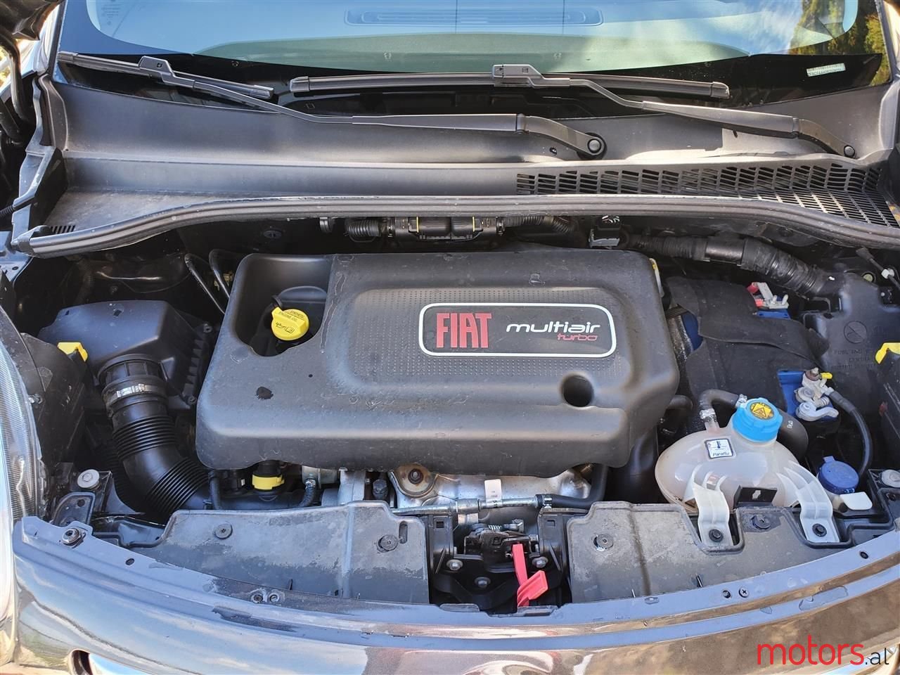 2014' Fiat 500L photo #4