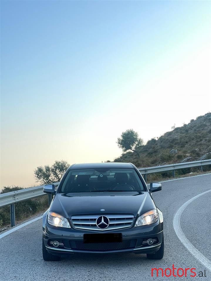 2008' Mercedes-Benz C 220 photo #3