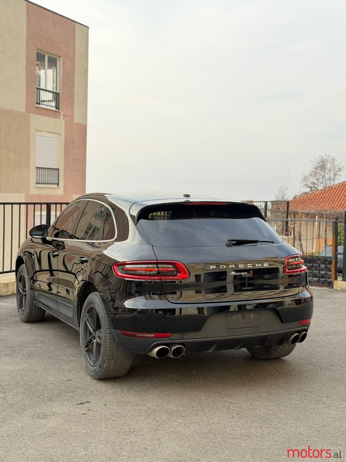 2016' Porsche Macan photo #5