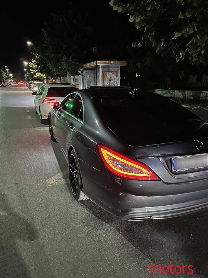 2012' Mercedes-Benz CLS 350 photo #6